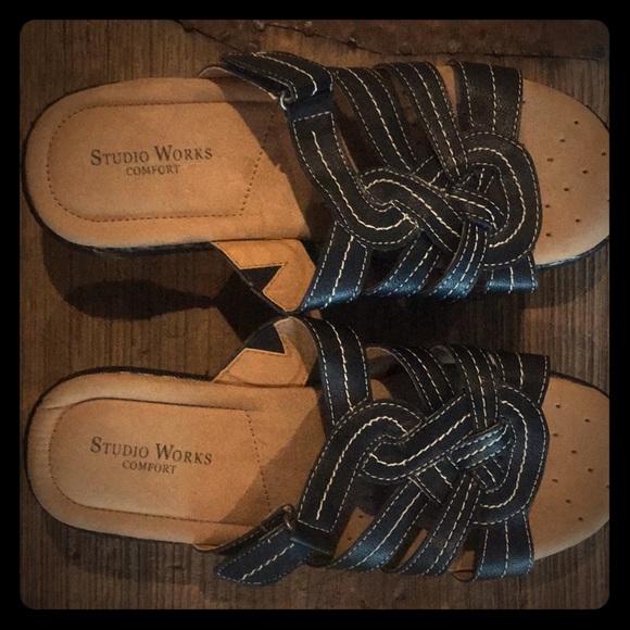 studio works comfort sandals